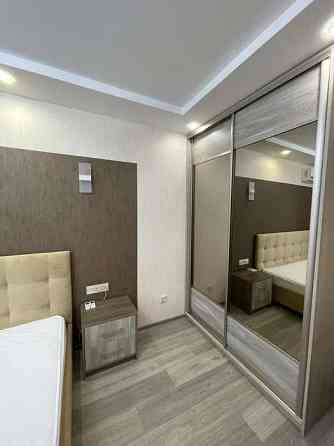 Оренда Квартира 2-кімнатна, 19/25 поверх на ул. Софии Русовой Киев