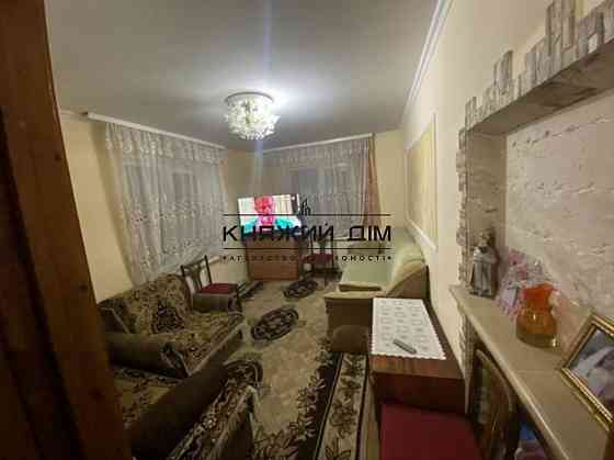 Продам дом 5 спален 6 соток 120 м2, по Житомирской трассе Новосілки (Іванківський район)