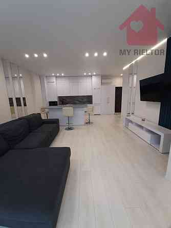 Оренда Квартира 2-кімнатна, 7/7 поверх на Бабяка Ужгород