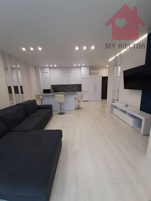 Оренда Квартира 2-кімнатна, 7/7 поверх на Бабяка Ужгород - фото 1