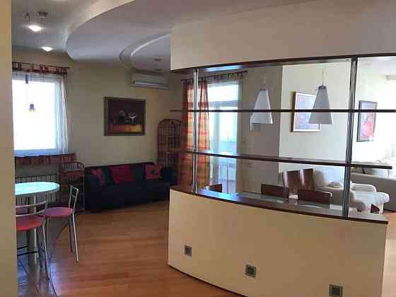 Оренда Квартира 2-кімнатна, 10/27 поверх на ул. Оболонская Набережная Київ