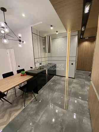 Продаж Квартира 2-кімнатна, 9/18 поверх на вул. Мінська Харьков