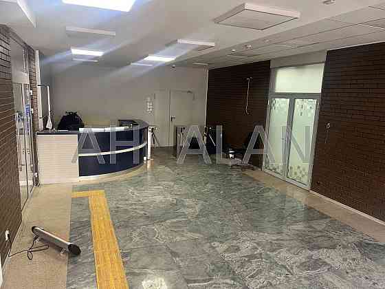 Оренда офісне приміщення на Старонаводницька вул., 19 приміщень - 1, поверх - 1/4 Kiev