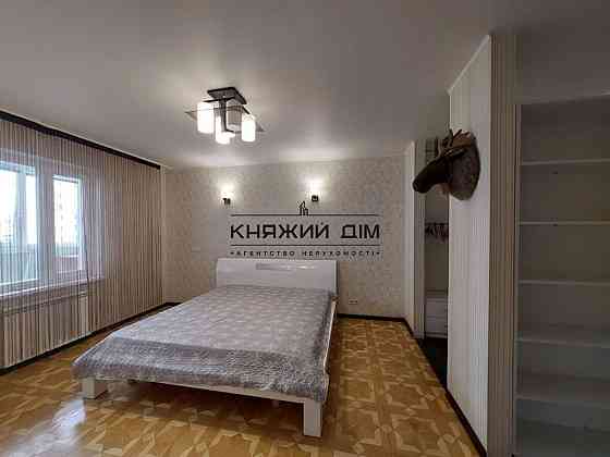 Продаж 3-х кімнатної ,пр-т Бажана 36 м.Харківська Киев
