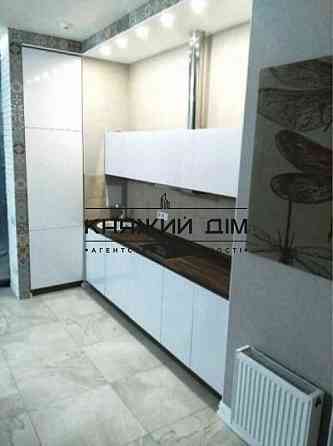 Оренда Квартира 1-кімнатна, 16/25 поверх на вул. Драгомирова Михаила ул./Андрія Верхогляда Kiev