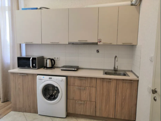 Продам 1-комнатную квартиру с ремонтом на Пересыпи Одеса