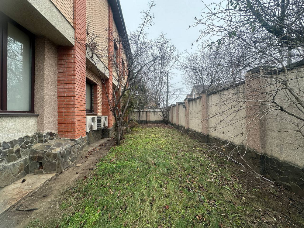 Продам дом два этажа  293 кв.м 5,5 соток Капитана Кузнецова Одеса - фото 9