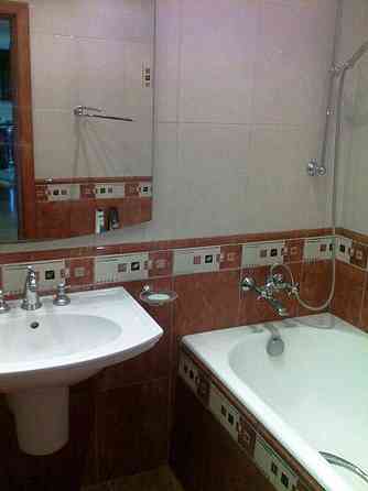 Продаж Квартира 3-кімнатна, 5/11 поверх на Драгоманова, 17 Kiev