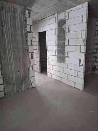 Продаж Квартира 1-кімнатна, 1/8 поверх на вул. Дубенська Kremenets'