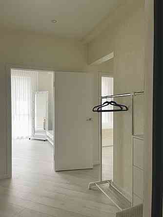 Продаж Квартира 2-кімнатна, 2/16 поверх на Максимовича Михайла вул., д. 26 в Київ