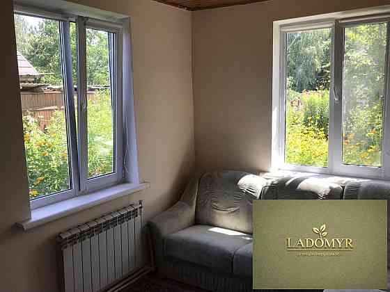Продаж Будинок 2-кімнатний на вул. Західна Нова Українка