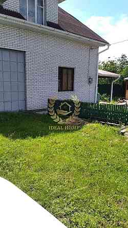 Продам двоповерховий будинок у селі Трушки Petrushky