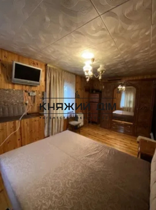 Продаж будинку з гаражем в мальовничому місці,біля озера і лісу у смт Лісове. № 2211608  - фото 3