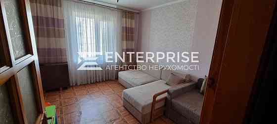 Продаж 3к Квартира 76 кв.м Йорданська вул. Kiev