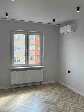 Продаж Квартира 3-кімнатна, 22/25 поверх на Самійла Кішки вул., д. 5-Б Київ