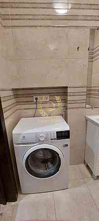 Продаж Квартира 3-кімнатна, 10/12 поверх на Дмитриевская ул., 75 Kiev