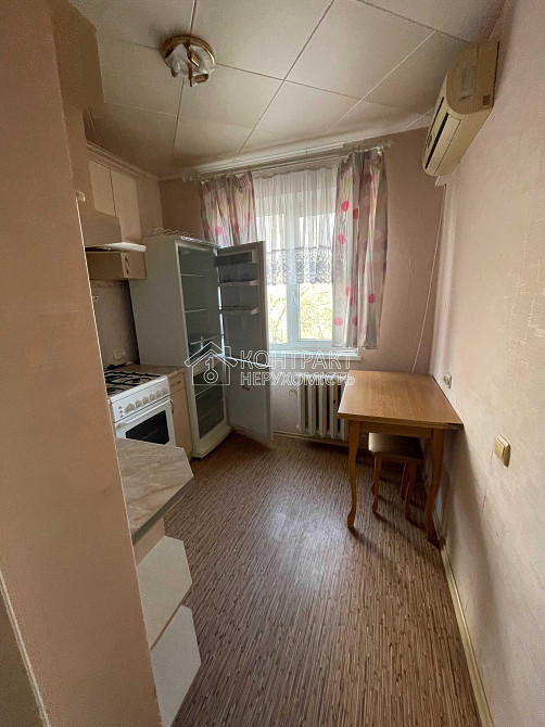 Оренда Квартира 1-кімнатна, 5/5 поверх на вул. Байрона Харків - фото 1