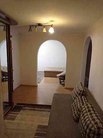 Оренда Квартира 3-кімнатна, 12/16 поверх на проспект Бажана 28 Київ