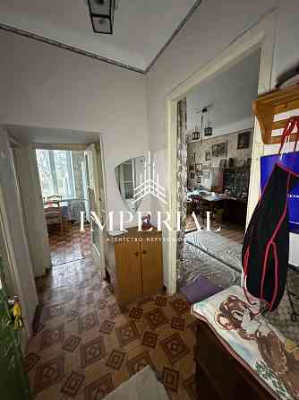 Продаж Квартира 2-кімнатна, 1/5 поверх на вул. Науки Київ