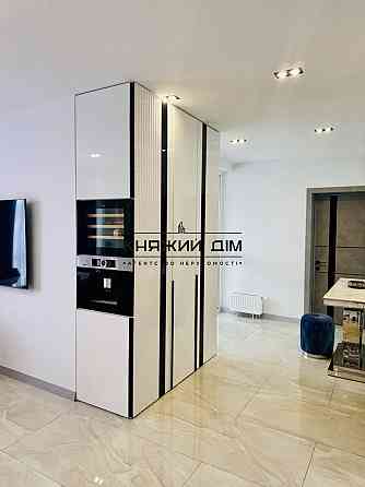 Оренда Квартира 3-кімнатна, 2/25 поверх на Осокорская ул. Киев