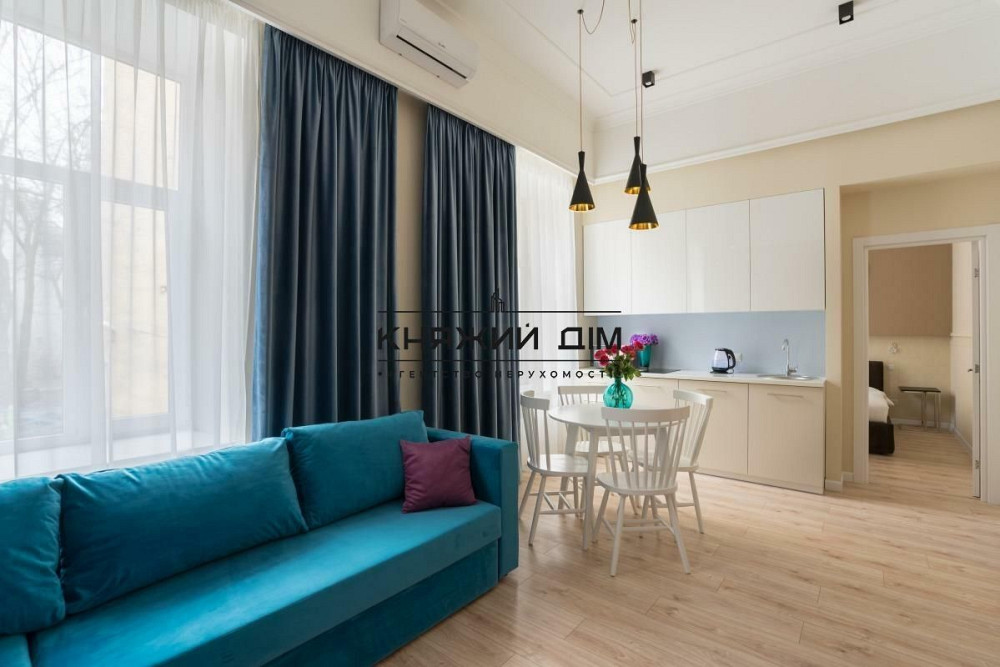 Оренда 3-х к. квартири студіо в центрі Києва Майдан Незалежності. № 11201880 Kiev - photo 3