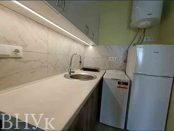 Продаж Квартира 1-кімнатна, 10/10 поверх на вул. Зелена Львов