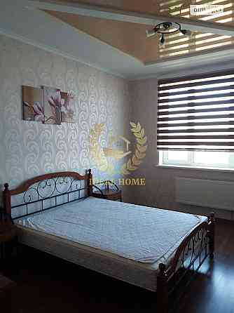 Продаж Квартира 2-кімнатна, 10/19 поверх на Науки пр-т, 30 Київ