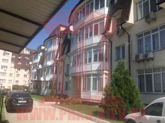 Продаж 3к Квартира 122.7 кв.м  