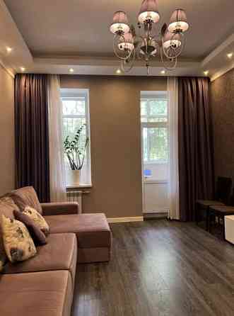 Продаж Квартира 3-кімнатна на ул. Бреуса, 61/2 Одесса