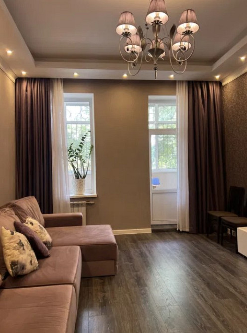 Продаж Квартира 3-кімнатна на ул. Бреуса, 61/2 Одесса - изображение 1