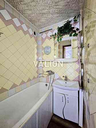 Продаж Квартира 2-кімнатна, 8/12 поверх на Гайдай Зої вул., д. 7-Б Kiev