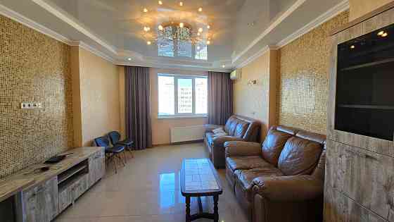 Продаж Квартира 2-кімнатна, 6/25 поверх на Героїв полку «Азов» вул., д. 8 Kiev