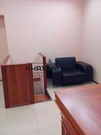 Оренда офісне приміщення на Лютеранская ул. поверх - 1/4 Київ