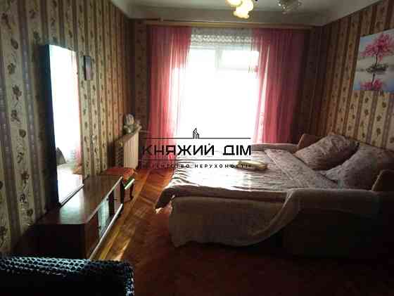 ПРОДАЖ 3к кв м.Лівобережна: вул. Плеханова 4 код 21146892 Киев