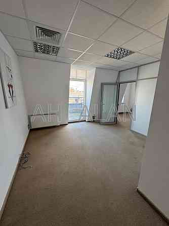Оренда офісне приміщення на Володимирська вул., 38 приміщень - 5, поверх - 8/8 Kiev