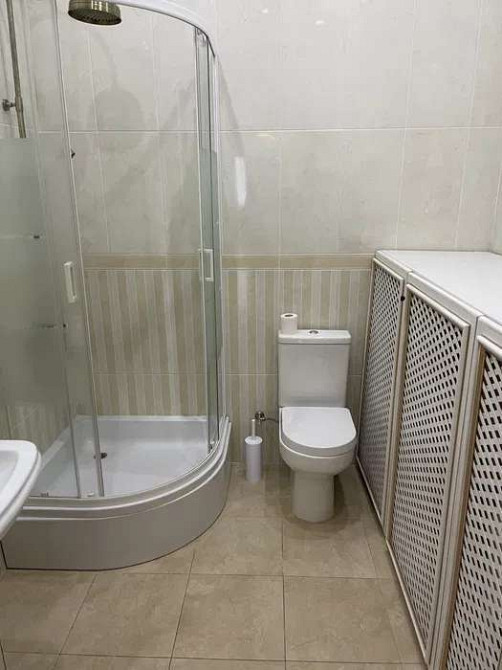 Оренда Квартира 3-кімнатна, 3/4 поверх на ул. Воздвиженская Kiev - photo 3