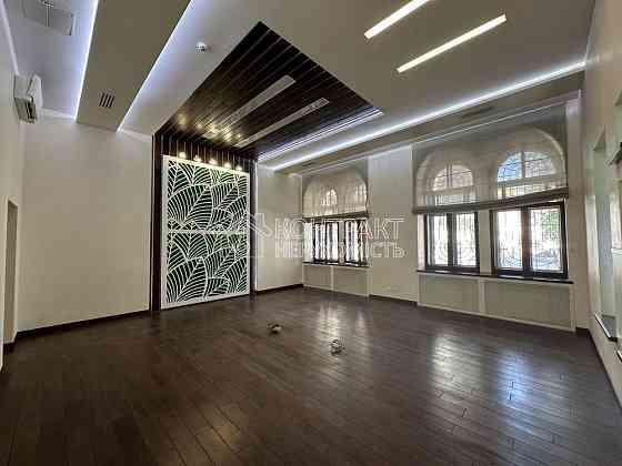 Оренда офісне приміщення на вул. Донця-Захаржевського поверх - 1 Харків