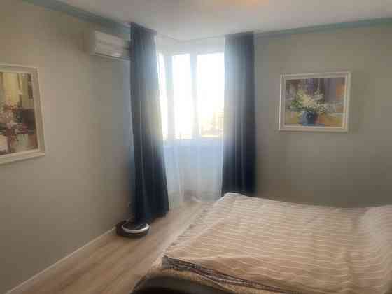 Продаж Квартира 3-кімнатна, 19/22 поверх на Михайла Максимовича вул. (Онуфрія Трутенка), 3Г Kiev