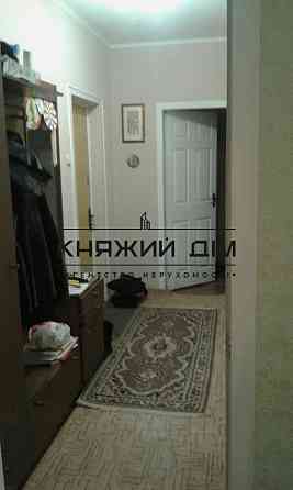 Оренда Квартира 2-кімнатна, 4/9 поверх на Урловская ул. Київ