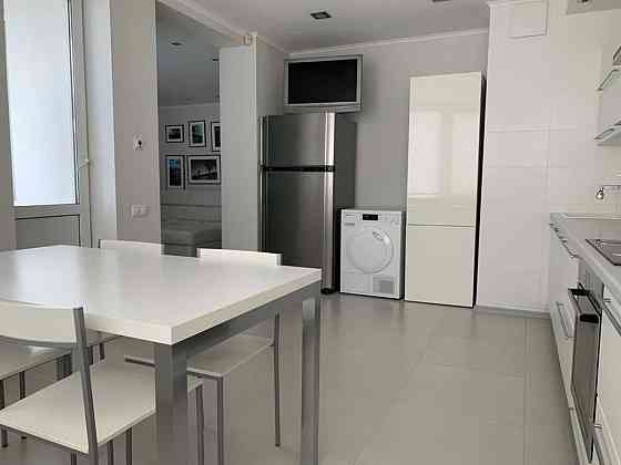 Продаж Квартира 3-кімнатна, 6/32 поверх на Гришко, 9 Київ