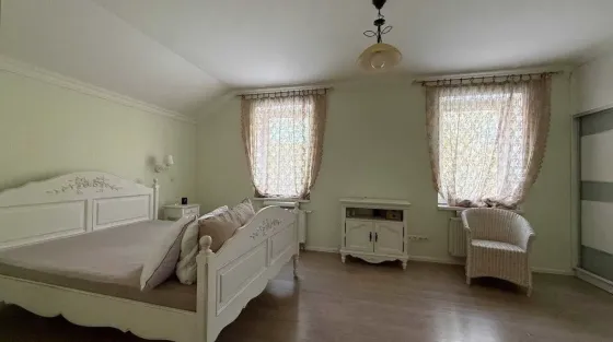 For sale 2-storey House with land 5 ares 301 sq.m 5 rooms at Теплична Odessa