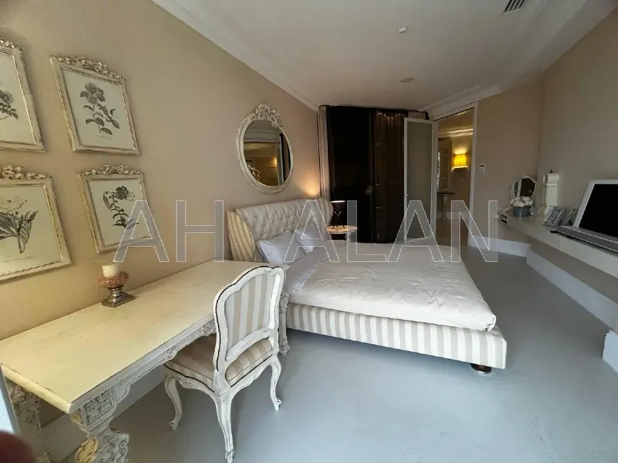 Продажа 2к Квартира 134 кв.м Шевченко бульвар 11 Киев - изображение 1