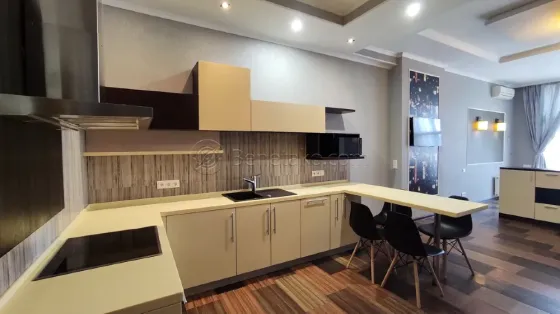 Аренда 1к Квартира 59 кв.м Аркадийское плато, 5/3 Одесса