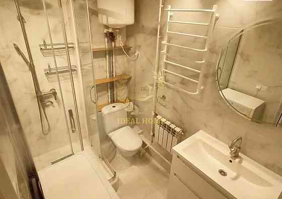 Продається 2-х кімнатна квартира в Дніпровському р-ні, мік-н Русанівка Київ