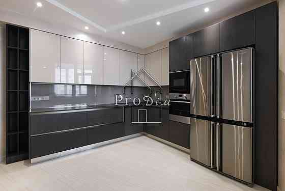 Продаж Будинок 4-кімнатний на Чавдар Єлизавети вул., 13 Київ