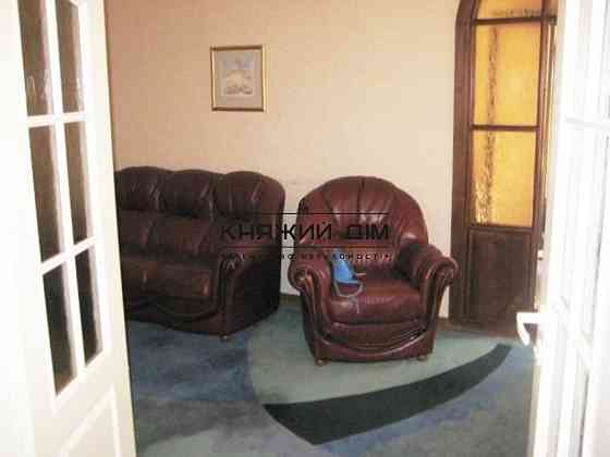 Без комисси! Отличная 3-ая квартира в центре города возле м. Золотые Ворота. Код объекта 21123561 Київ