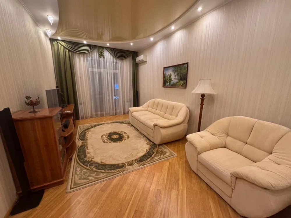 Оренда затишноі квартири в центрі (вул. Перспективна) Кропивницький - фото 1