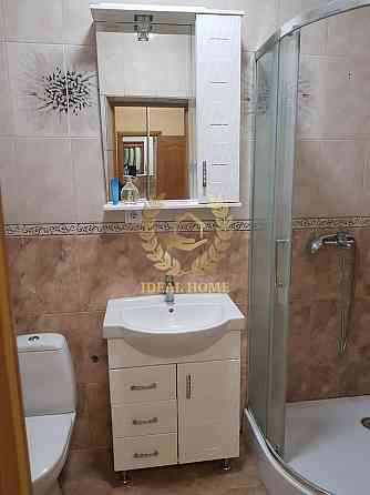 Продаж Будинок 4-кімнатний 