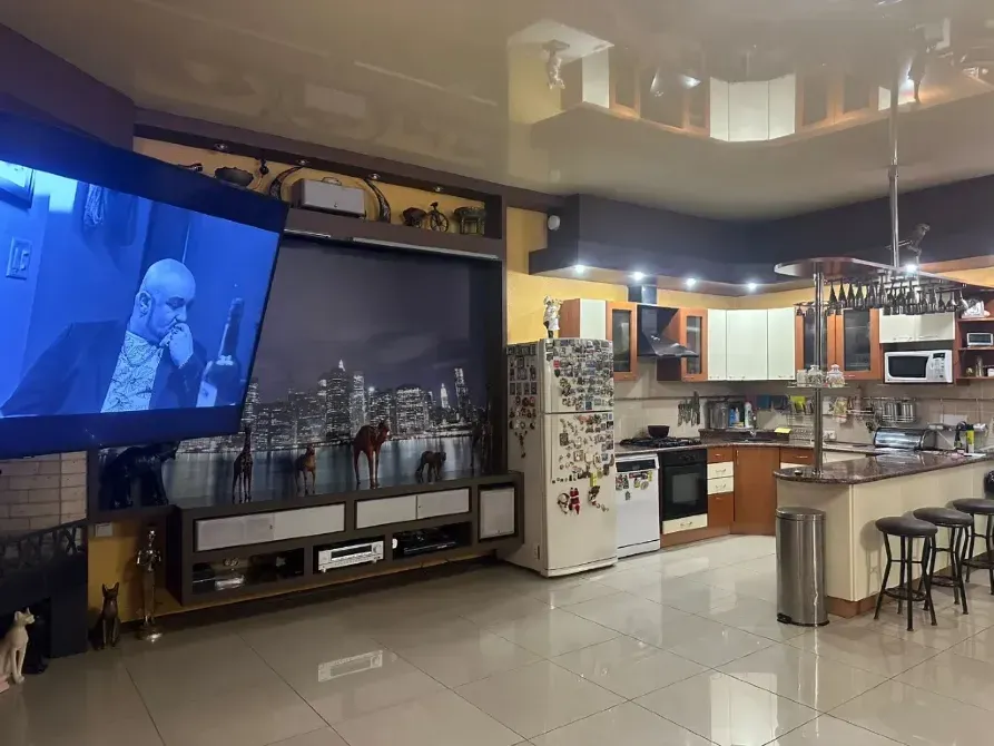 Продажа 2-этажный Дом  370 кв.м 5 комн.  Днепр - изображение 4