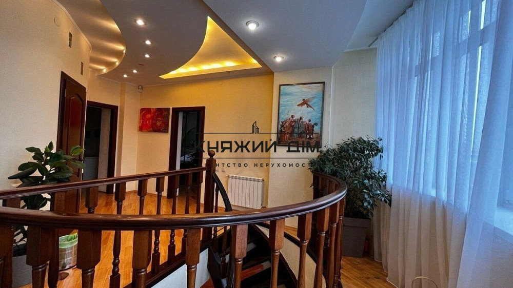 БЕЗ КОМІСІЇ !!! Оренда дворівневої 4-х к. кв. з великою терасою у центрі, м. Палац Україна. № 11200712 Киев - изображение 5